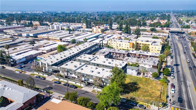 Detail Gallery Image 22 of 22 For 9047 Langdon Ave #6,  North Hills,  CA 91343 - 2 Beds | 2 Baths
