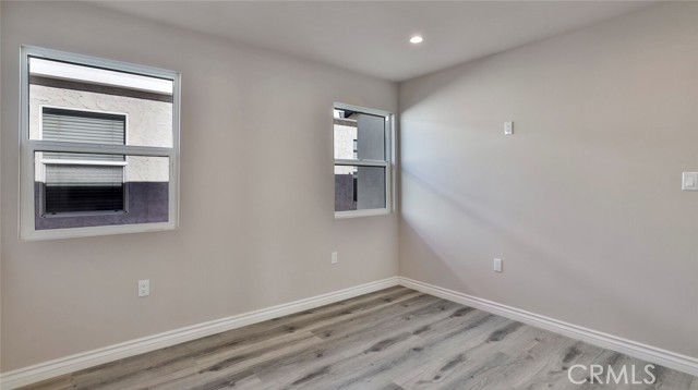 Detail Gallery Image 21 of 75 For 210 N Sparks St, Burbank,  CA 91506 - 4 Beds | 4 Baths