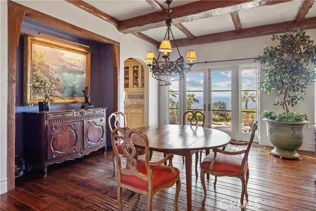 Detail Gallery Image 12 of 26 For 1412 Lower Paseo La Cresta, Palos Verdes Estates,  CA 90274 - 4 Beds | 5/3 Baths