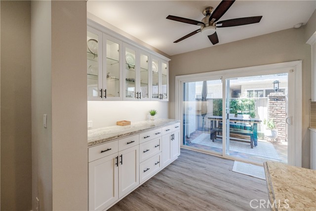 Detail Gallery Image 6 of 51 For 1219 S Catalina Ave, Redondo Beach,  CA 90277 - 4 Beds | 3/1 Baths