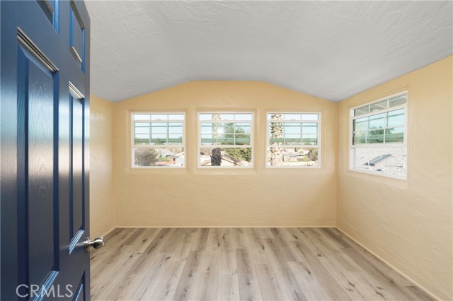 Detail Gallery Image 29 of 41 For 3719 Mckenzie #3719,  Riverside,  CA 92503 - 4 Beds | 2 Baths