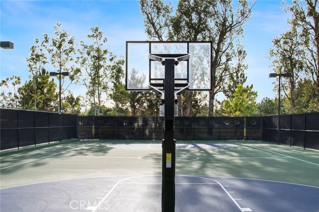 Detail Gallery Image 29 of 33 For 37 Triple Leaf, Irvine,  CA 92620 - 5 Beds | 4/1 Baths