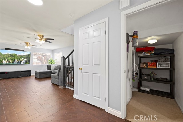 30045 Marvin Avenue, Castaic CA: https://media.crmls.org/medias/7ef859c6-fd01-4003-97cb-75764a0fb32c.jpg