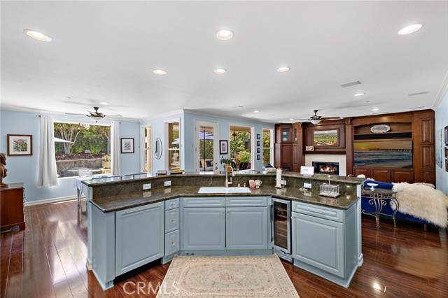 14 Marchin Drive, Coto de Caza CA: https://media.crmls.org/medias/7ef88ab3-546d-485b-b837-9c66cfe3ffad.jpg