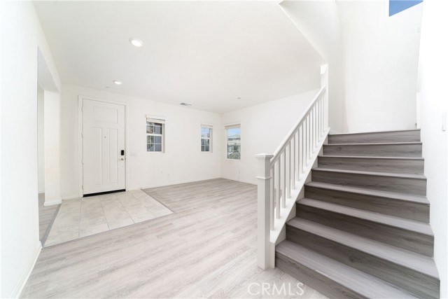 Detail Gallery Image 3 of 29 For 21145 Sutter Creek Ct, Riverside,  CA 92507 - 5 Beds | 4 Baths