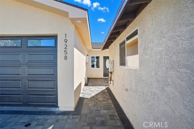 7958 Tampa Ave, Reseda CA: https://media.crmls.org/medias/7ef8cdbb-55e2-4ea7-b148-9b49a0fb4f95.jpg