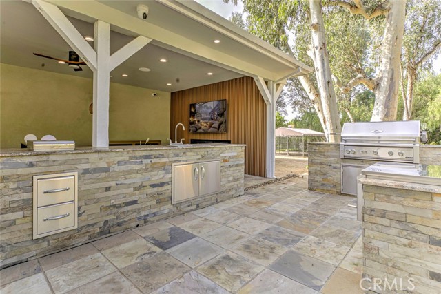 Detail Gallery Image 47 of 75 For 10555 Art St, Shadow Hills,  CA 91040 - 2 Beds | 3 Baths