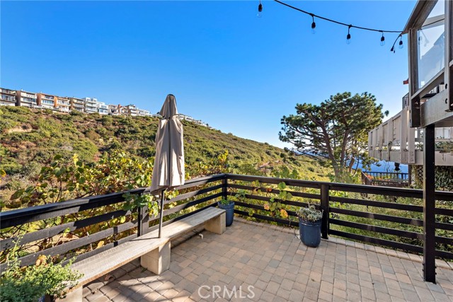 992 Noria Street, Laguna Beach, California 92651, 3 Bedrooms Bedrooms, ,1 BathroomBathrooms,Residential Lease,For Rent,992 Noria Street,CRLG24234366