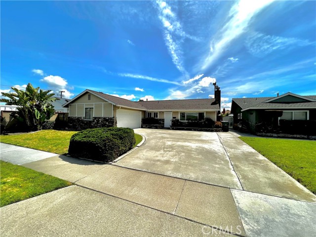 MLS# OC23077160