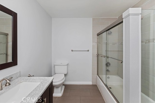 Image 42 of 67 For 6401 Percival Drive