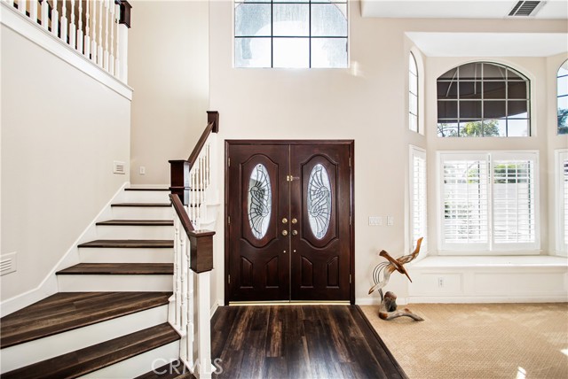 Detail Gallery Image 8 of 56 For 30248 White Wake, Canyon Lake,  CA 92587 - 3 Beds | 2/1 Baths