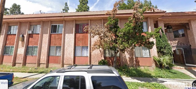 14805 Chase Panorama City, California NO RENT CONTROL. 16 Condo units are for sale in a bundle or individually, in a 26 units Condominium building. Each unit has own APN#, Power, Gas Meter, Water is provided from HOA. Hoa fees are $380 per month, with $78,000 in reserves. Building has brand new 4K camera system, most of the units been remodeled.No vacancies, high demand , easy to rent building. Extra large land, 32,357 SQ FT, possible future development.