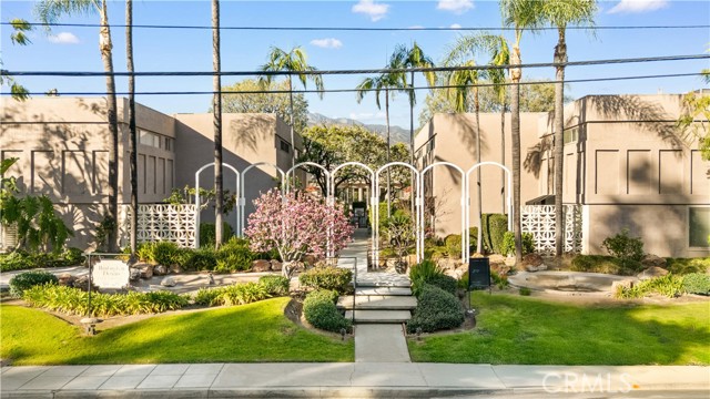 Image 51 of 55 For 573 Fairview Avenue