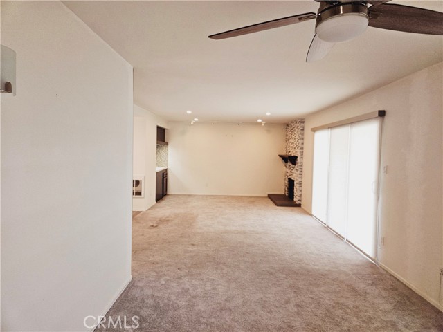 Detail Gallery Image 14 of 30 For 22857 Nadine Cir #B,  Torrance,  CA 90505 - 2 Beds | 2 Baths