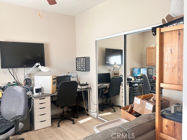 8901 Eton Avenue, Canoga Park CA: https://media.crmls.org/medias/7efc0447-f8ba-498c-82d5-f5d7f468d982.jpg