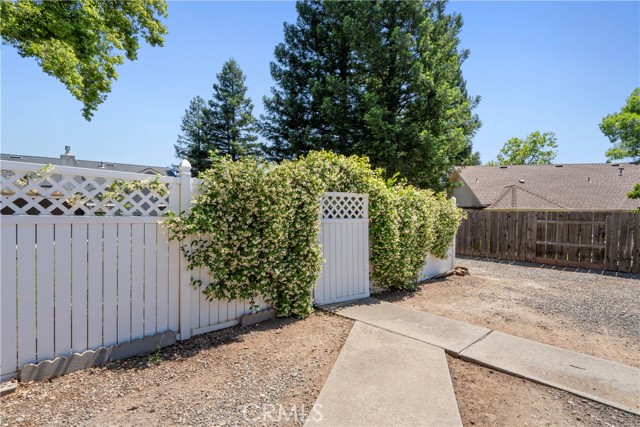 3014 California Park Drive, Chico CA: https://media.crmls.org/medias/7efceae0-272b-41f1-b153-0c3f157c0a6a.jpg
