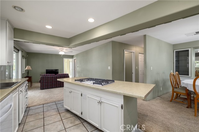 Detail Gallery Image 16 of 56 For 22958 Skylink, Canyon Lake,  CA 92587 - 2 Beds | 2 Baths