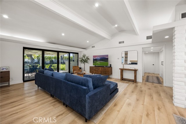 Detail Gallery Image 8 of 26 For 18234 Tribune St, Porter Ranch,  CA 91326 - 3 Beds | 2 Baths