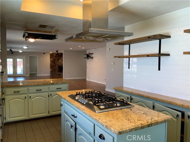 Detail Gallery Image 9 of 34 For 19530 Arcadia St, Corona,  CA 92881 - 3 Beds | 2 Baths