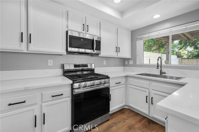 Detail Gallery Image 8 of 43 For 2541 Maroon Bell Rd, Chino Hills,  CA 91709 - 3 Beds | 2/1 Baths