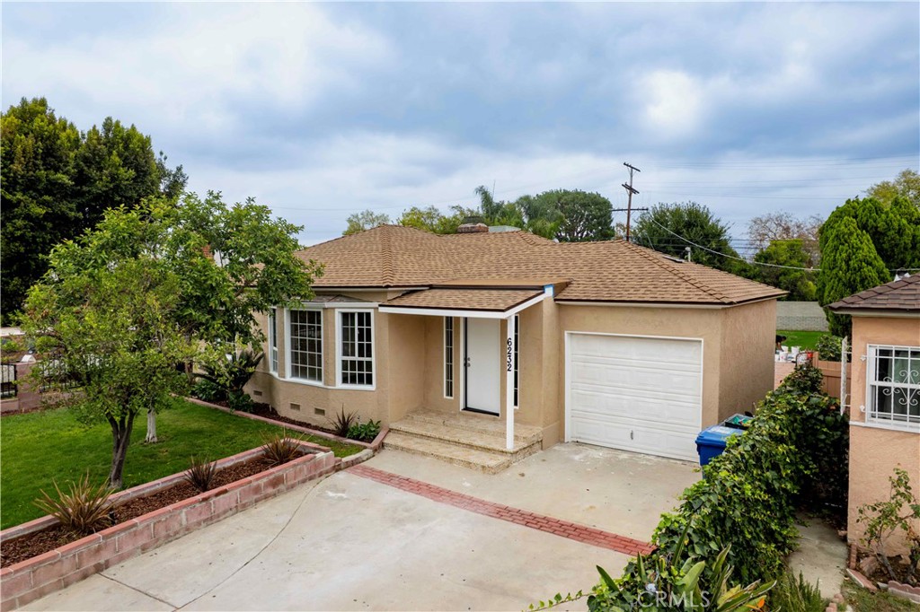 6232 Camellia Avenue