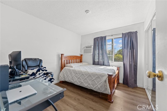Detail Gallery Image 21 of 30 For 6043 Miles Ave, Huntington Park,  CA 90255 - 4 Beds | 3 Baths