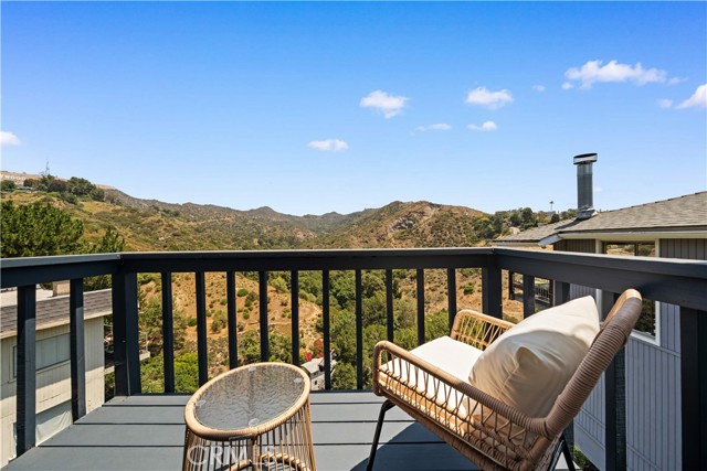 2838 Lambert Drive, Los Angeles CA: https://media.crmls.org/medias/7f02ce20-fee8-4414-97c3-86fdb9bcd011.jpg