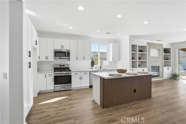 Detail Gallery Image 10 of 42 For 329 Sparkler, Perris,  CA 92571 - 4 Beds | 2 Baths