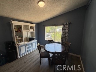Detail Gallery Image 12 of 22 For 16274 Vasquez Canyon Rd #29,  Canyon Country,  CA 91351 - 4 Beds | 2 Baths