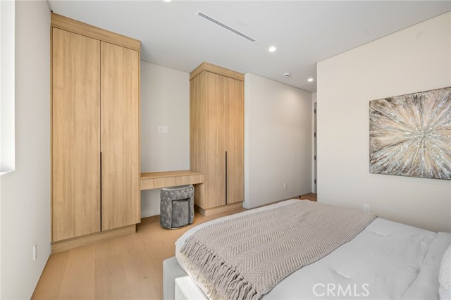 Detail Gallery Image 43 of 56 For 16728 Morrison St, Encino,  CA 91436 - 7 Beds | 6/1 Baths