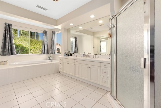 Detail Gallery Image 21 of 36 For 3252 Little Feather, Simi Valley,  CA 93063 - 5 Beds | 4/1 Baths