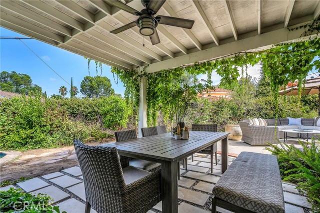 Detail Gallery Image 29 of 34 For 22015 Independencia St, Woodland Hills,  CA 91364 - 3 Beds | 2 Baths