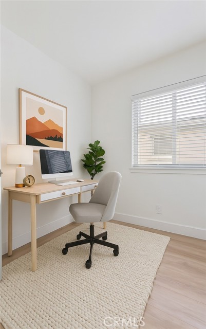 5331 E Ocean Boulevard, Long Beach CA: https://media.crmls.org/medias/7f06df91-c42f-41a2-b371-5d9015368a70.jpg