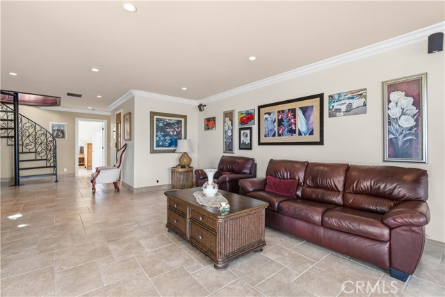 Detail Gallery Image 14 of 75 For 1603 Calle Cristina, San Dimas,  CA 91773 - 5 Beds | 5/1 Baths