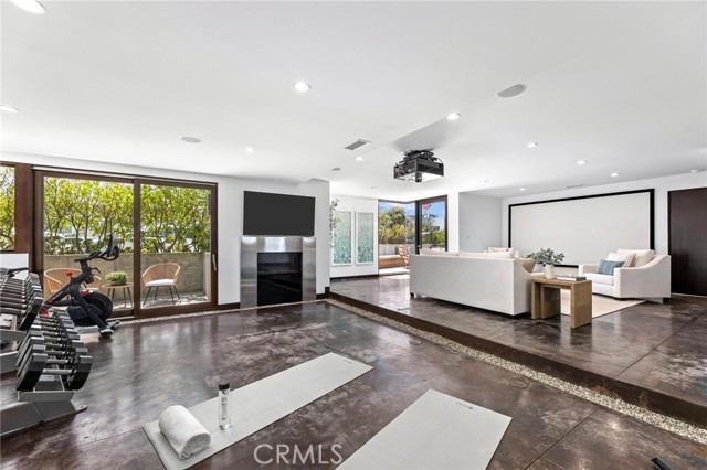2114 Manhattan Ave, Hermosa Beach CA: https://media.crmls.org/medias/7f0764be-6a15-4c27-b4c6-e0bdb64fa687.jpg