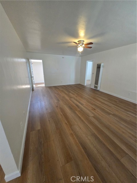Detail Gallery Image 6 of 12 For 1740 E 53rd, Long Beach,  CA 90805 - 2 Beds | 1 Baths