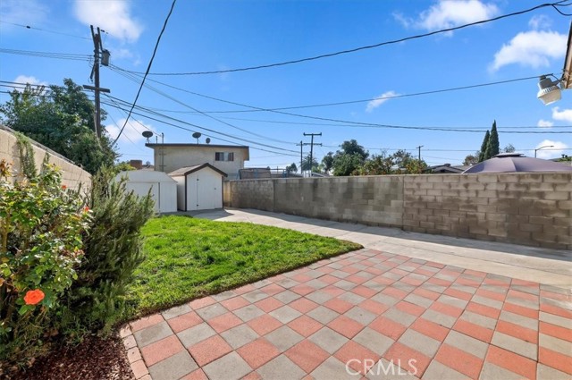 Detail Gallery Image 32 of 38 For 3100 Los Flores, Lynwood,  CA 90262 - 2 Beds | 1 Baths