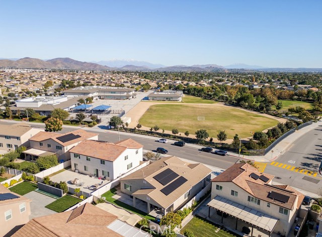 Detail Gallery Image 28 of 28 For 11661 Forsythia, Jurupa Valley,  CA 91752 - 4 Beds | 2/1 Baths