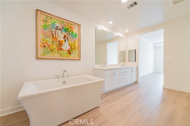Detail Gallery Image 24 of 49 For 1507 Rivington, Irvine,  CA 92612 - 3 Beds | 3 Baths