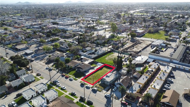 1346 N D Street, San Bernardino CA: https://media.crmls.org/medias/7f09df41-6982-4bf6-ac04-dc355da67609.jpg