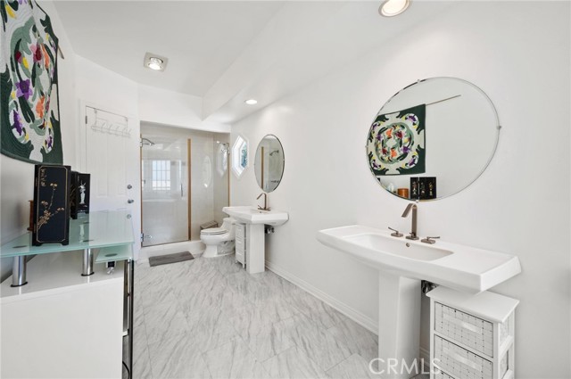 17034 Escalon Drive, Encino CA: https://media.crmls.org/medias/7f0b31c5-23d8-4584-b85e-75fd0af171df.jpg