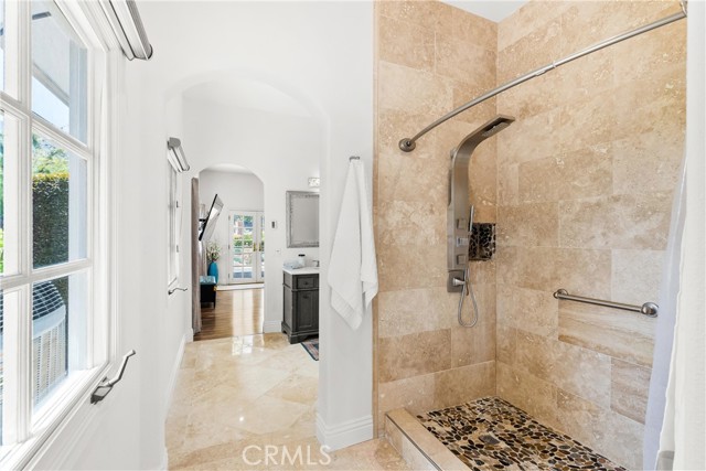 Detail Gallery Image 29 of 75 For 1331 Hidden Springs Dr, Corona,  CA 92881 - 7 Beds | 6/2 Baths