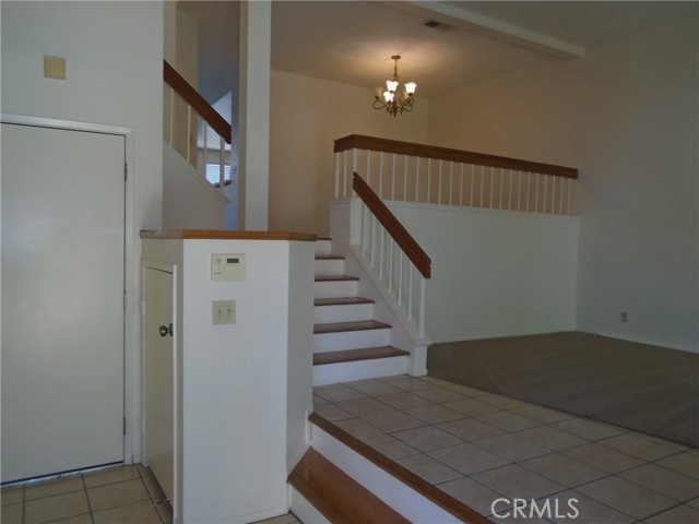 Detail Gallery Image 12 of 33 For 19 Goldstar, Pomona,  CA 91766 - 3 Beds | 2/1 Baths