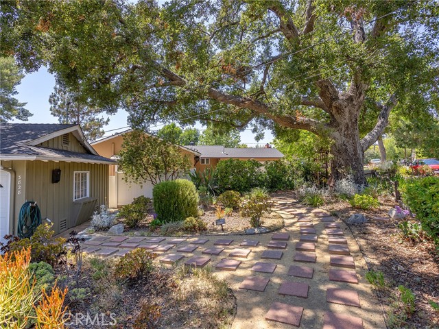3828 2nd Avenue, La Crescenta CA: https://media.crmls.org/medias/7f0c2ad9-6d4e-45e0-9b6d-30d71e0382ae.jpg