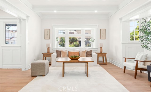 Detail Gallery Image 12 of 44 For 1720 S Kingsley, Los Angeles,  CA 90006 - 4 Beds | 3 Baths