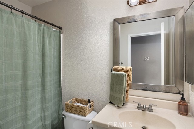 39769 Sunrose Dr, Murrieta CA: https://media.crmls.org/medias/7f0cc396-5c57-4063-ad4c-a7691e23668a.jpg