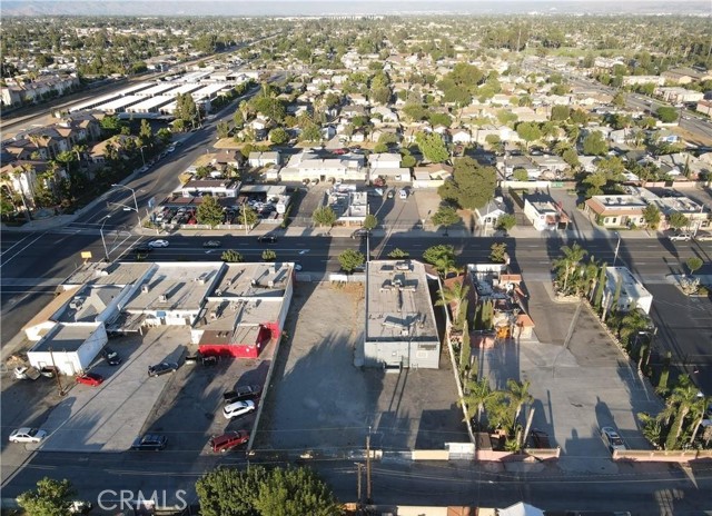 8830 Sierra Avenue, Fontana CA: https://media.crmls.org/medias/7f0d7719-e207-4bc4-8578-f567f97802cc.jpg