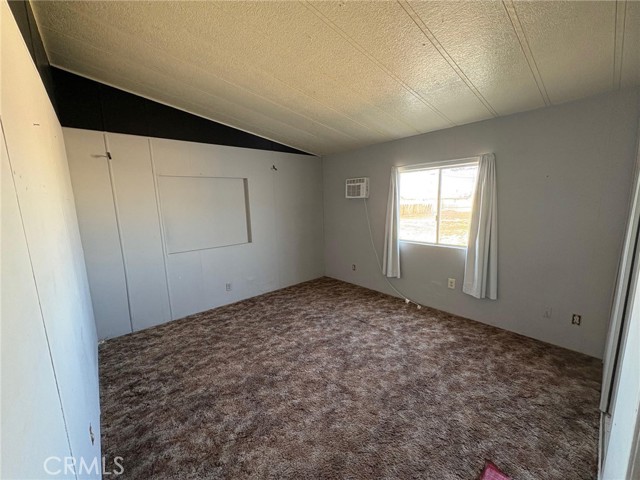 Detail Gallery Image 16 of 25 For 13173 Camellia Rd, Victorville,  CA 92392 - 4 Beds | 2 Baths