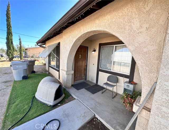 Detail Gallery Image 4 of 21 For 9866 Cottonwood Ave, Hesperia,  CA 92345 - 3 Beds | 2 Baths