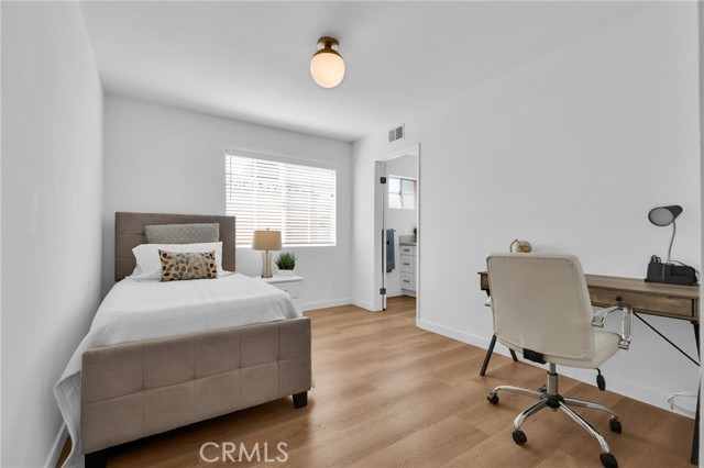 3101 Plaza Del Amo, Torrance CA: https://media.crmls.org/medias/7f0ee01d-f097-41f9-ae7c-6494cd524aab.jpg